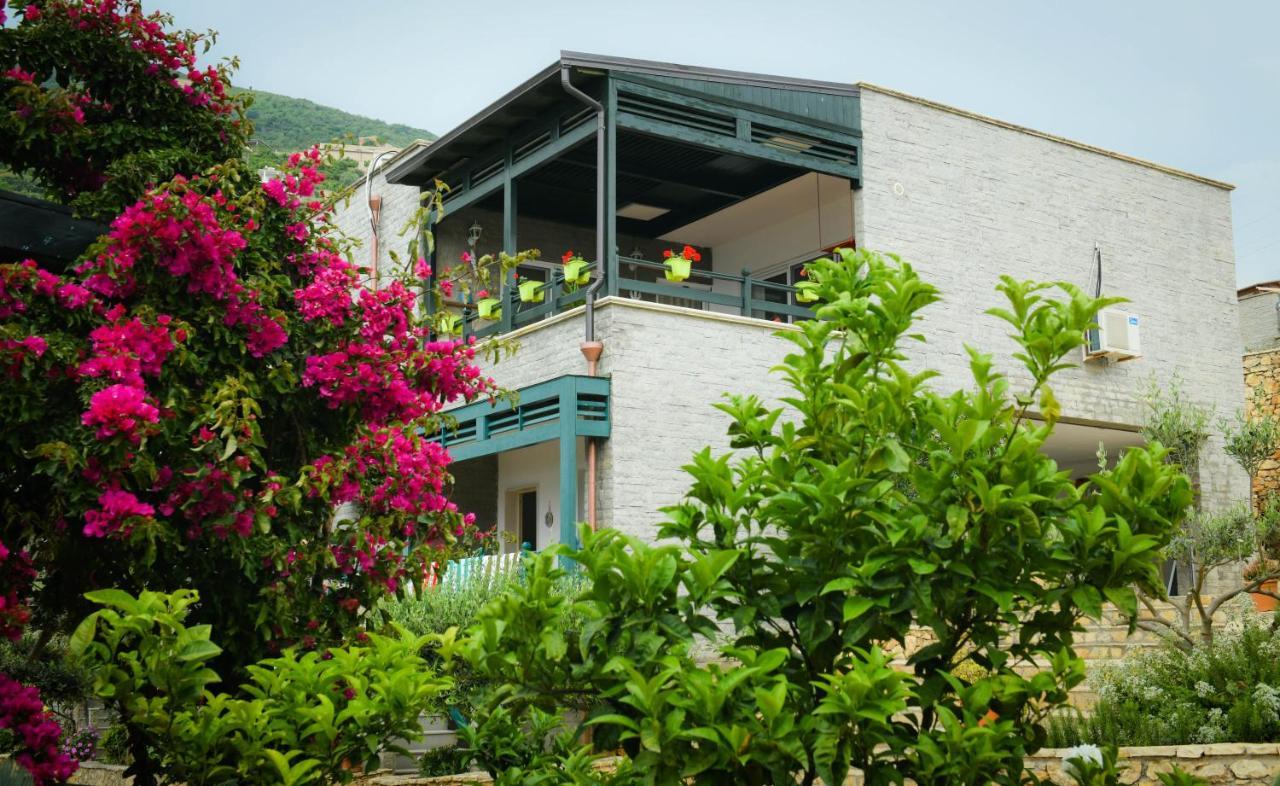 Vila Rina At Aquamarine Residence Vlorë Екстериор снимка