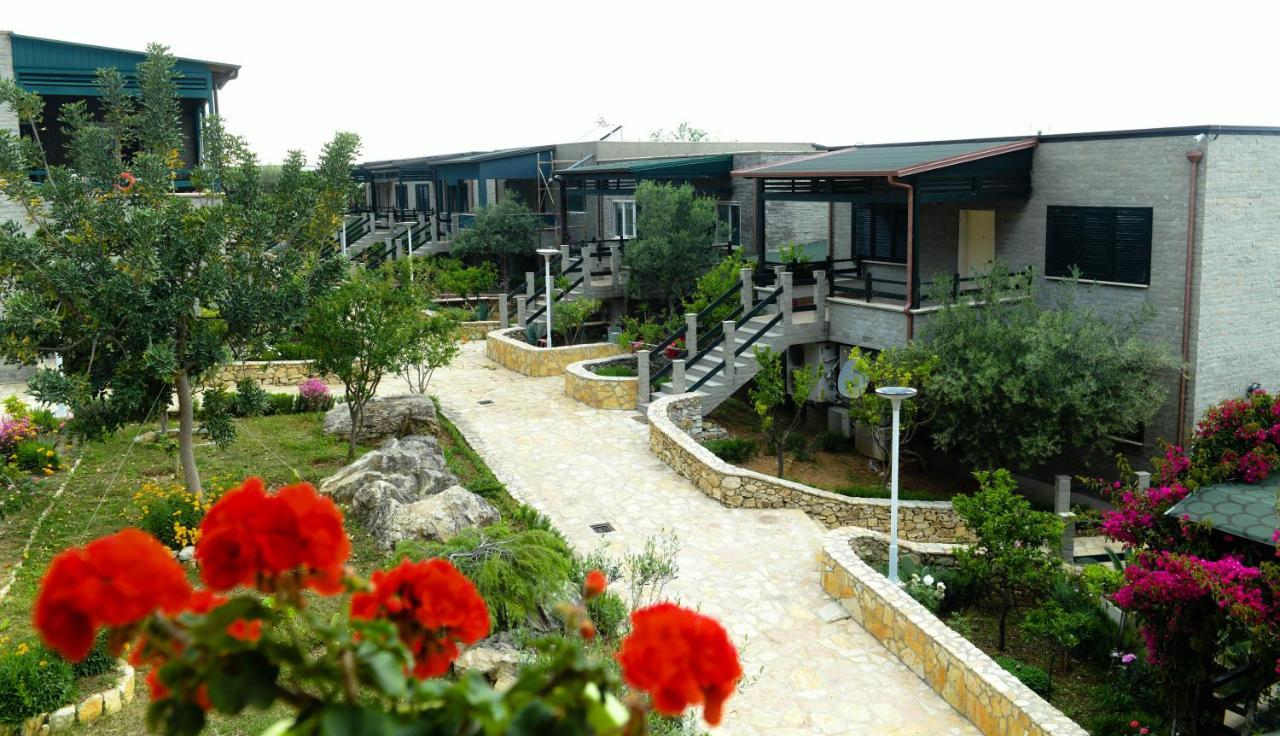 Vila Rina At Aquamarine Residence Vlorë Екстериор снимка