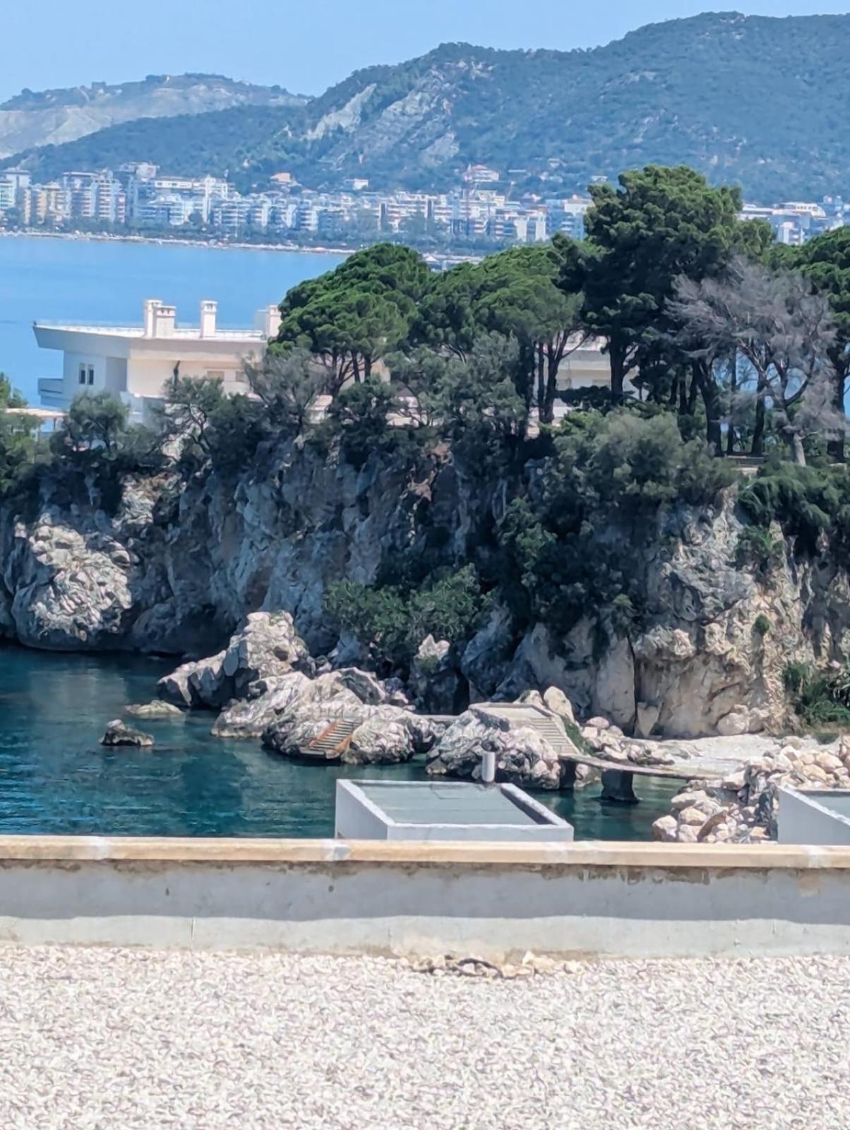 Vila Rina At Aquamarine Residence Vlorë Екстериор снимка