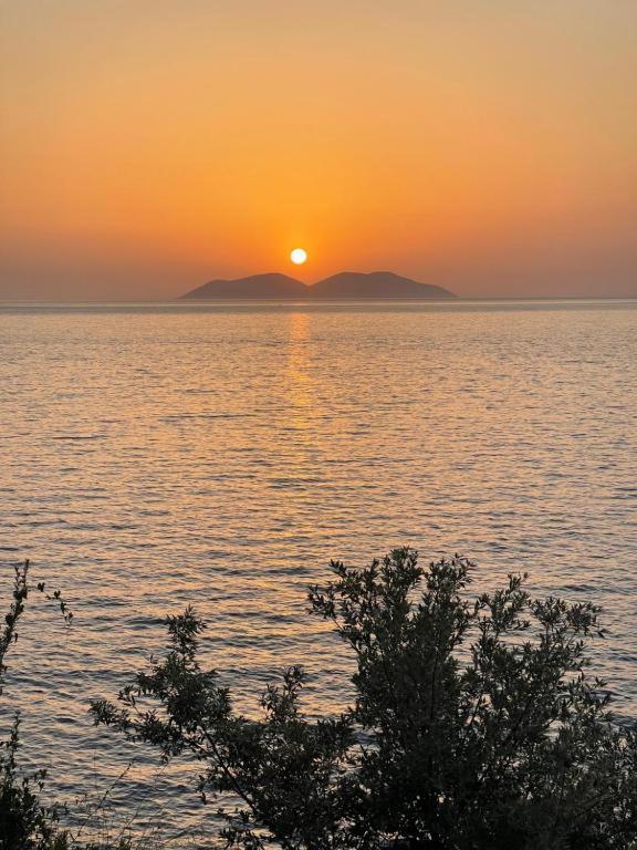 Vila Rina At Aquamarine Residence Vlorë Екстериор снимка
