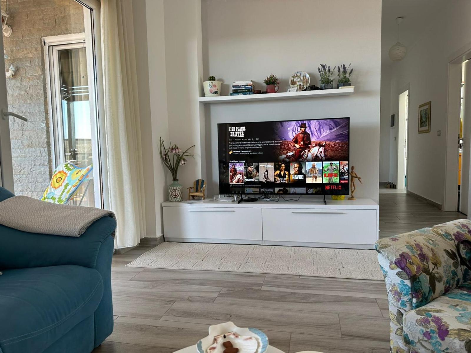 Vila Rina At Aquamarine Residence Vlorë Екстериор снимка