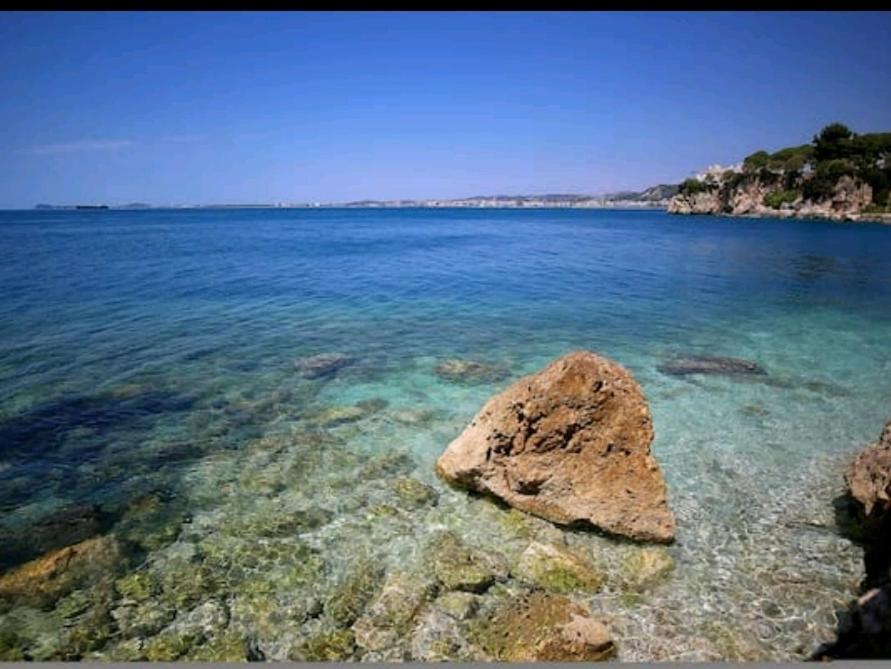 Vila Rina At Aquamarine Residence Vlorë Екстериор снимка